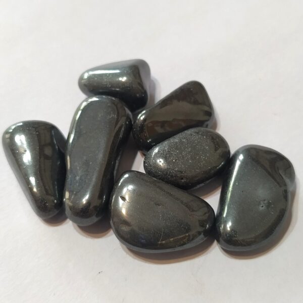 HEMATITE - ¨Protección y Energía Aterrizada¨